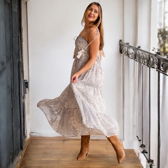 FleaStyle Grey Star Printed Tiered Chiffon Maxi Dress w/ smocked neck & Tassels - Picture 1 of 11